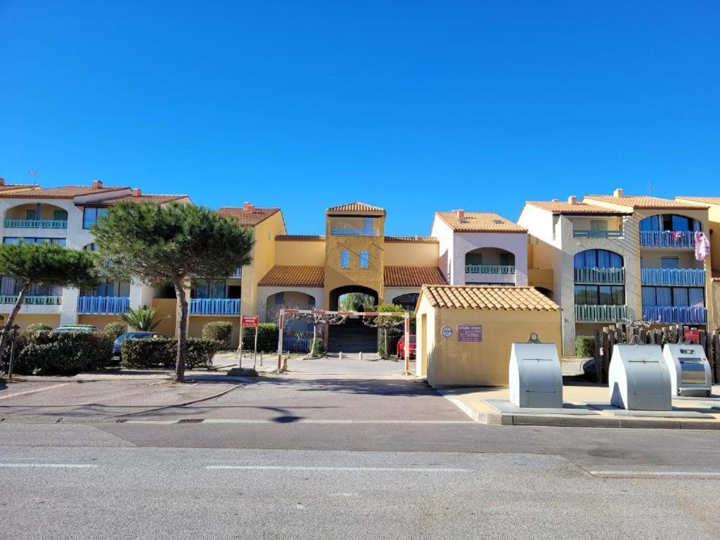 Superbe Appartement Tout Confort Le Barcares Exterior photo